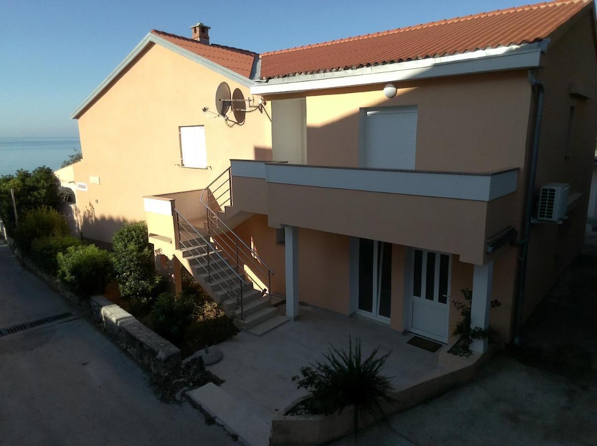 Apartmans And Rooms "Slavica" Novalja Exterior foto