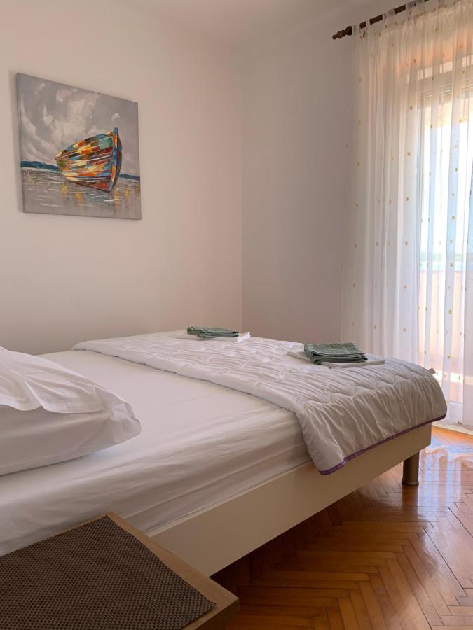 Apartmans And Rooms "Slavica" Novalja Exterior foto